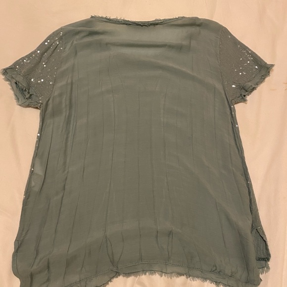 Loose Italian sequin light blue top - Picture 3 of 5